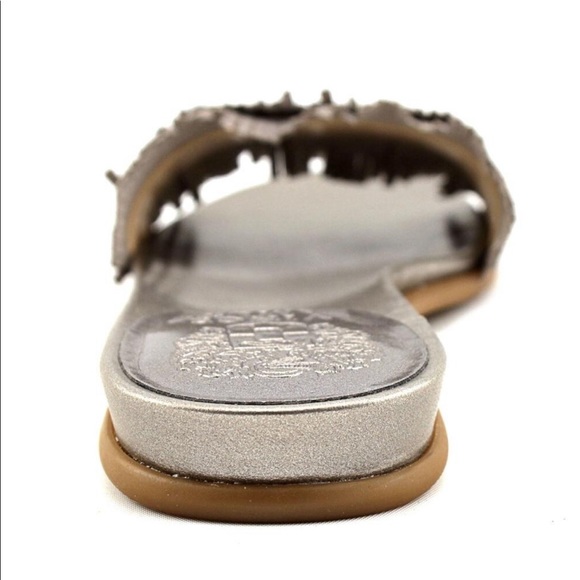 💕SALE💕 Vince Camuto Ettina Silver Metallic Slide - Picture 3 of 10
